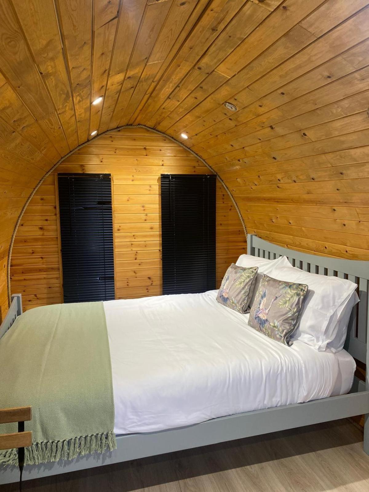 Отель Crabmill Glamping Беудли Экстерьер фото