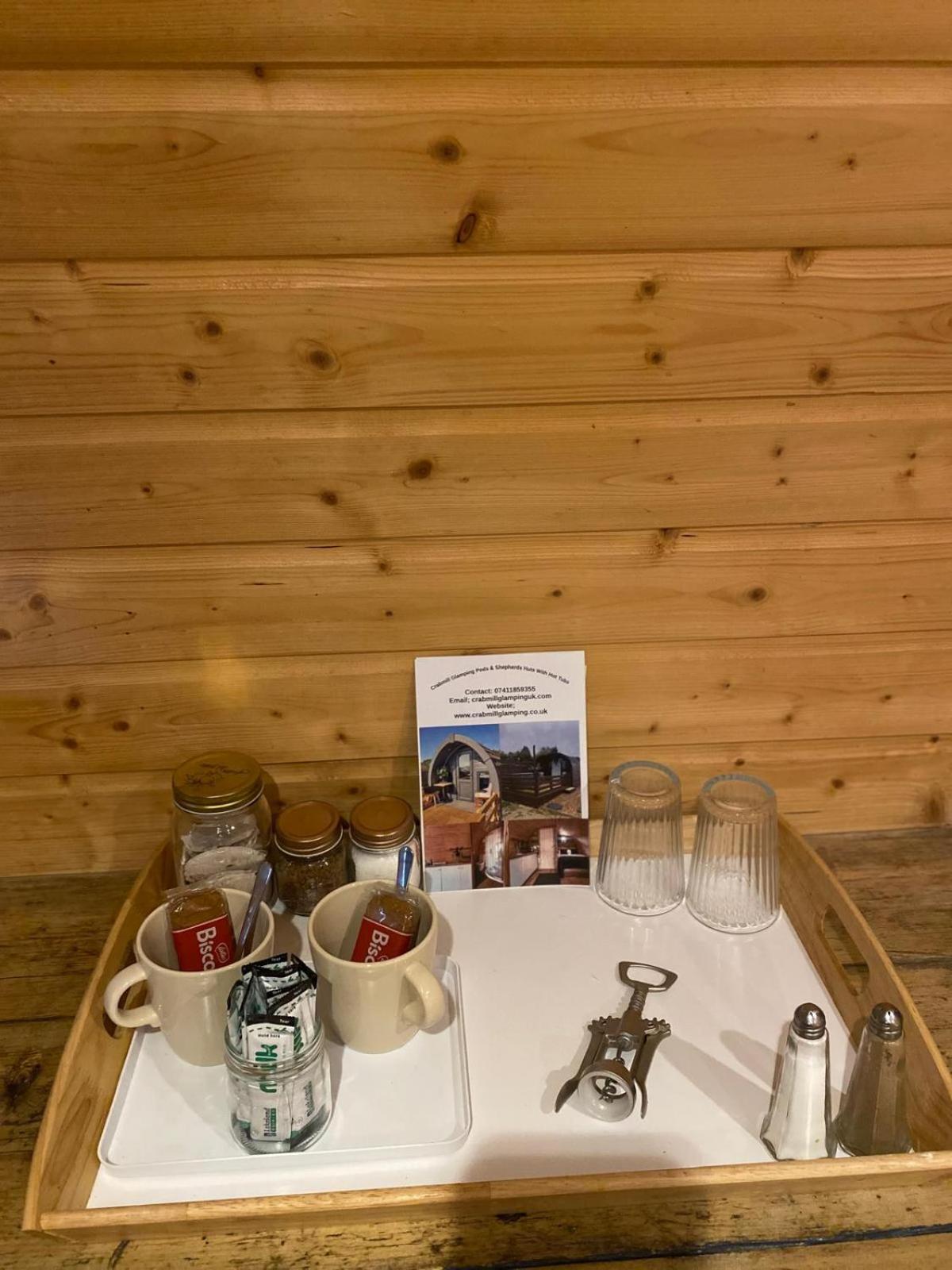 Отель Crabmill Glamping Беудли Экстерьер фото