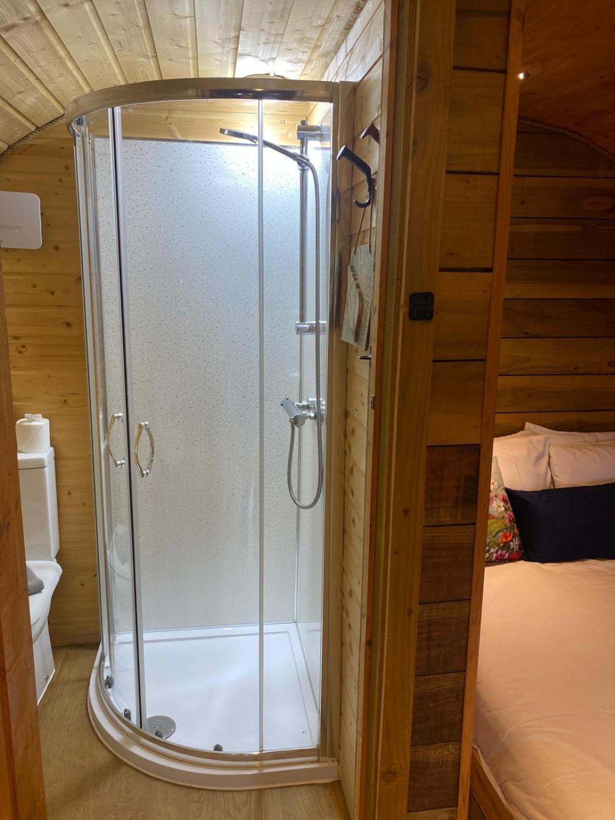 Отель Crabmill Glamping Беудли Экстерьер фото