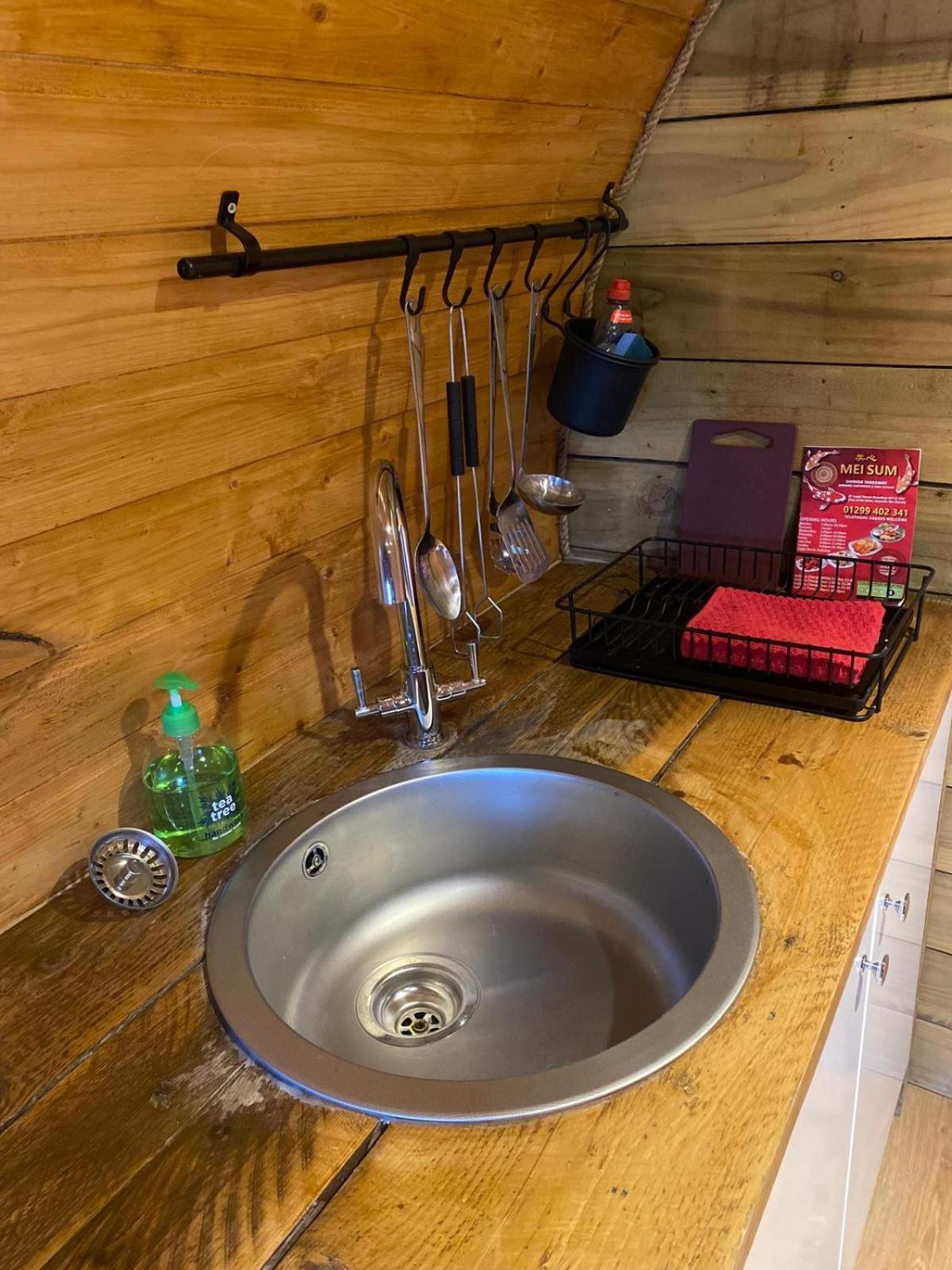 Отель Crabmill Glamping Беудли Экстерьер фото