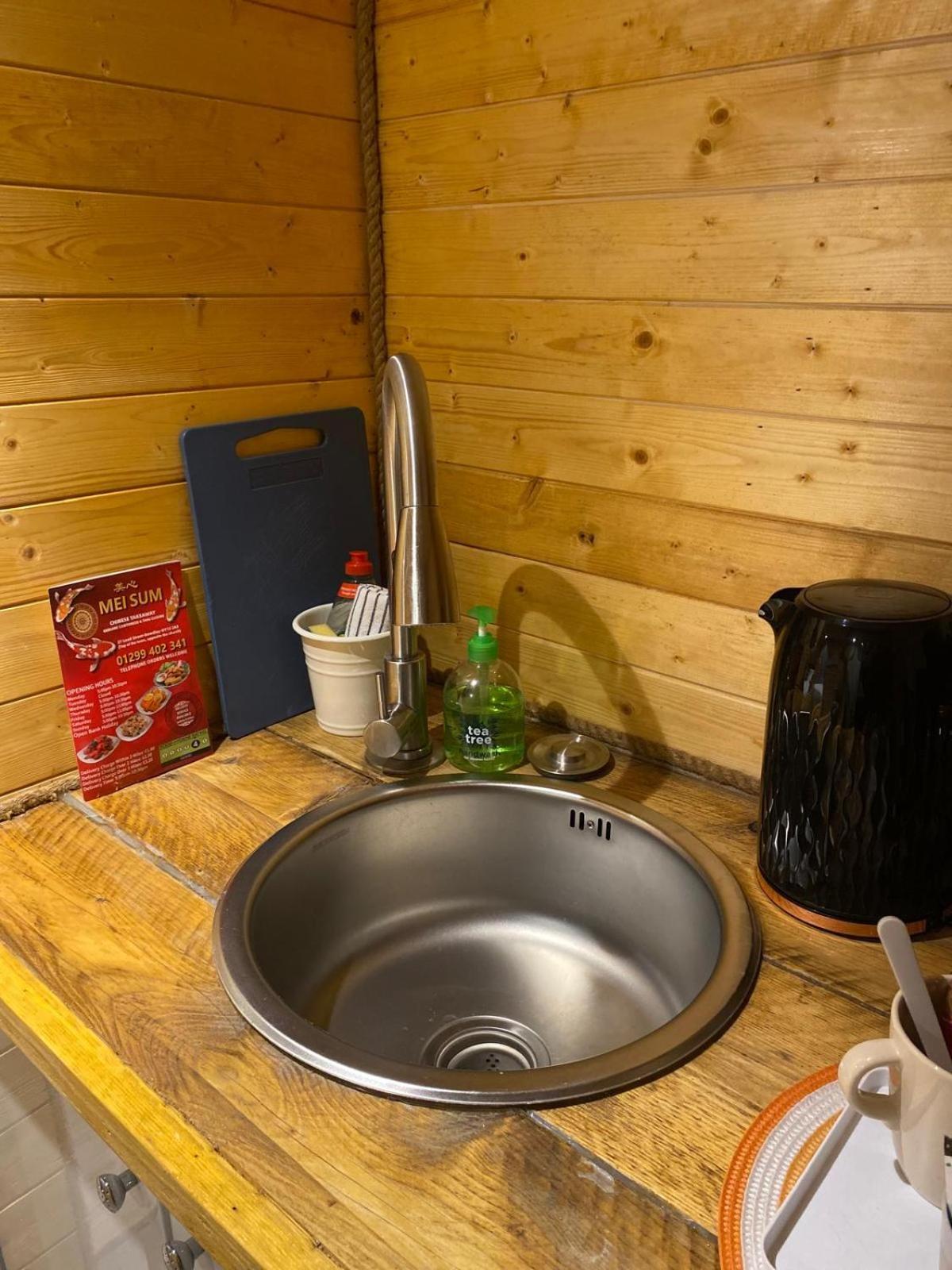 Отель Crabmill Glamping Беудли Экстерьер фото
